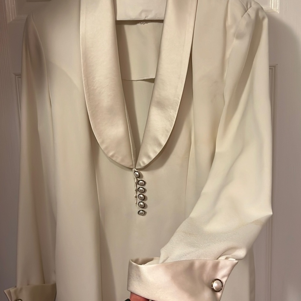 Two piece suit with long tail coat, Pearl like button on coat, Satin on lapel